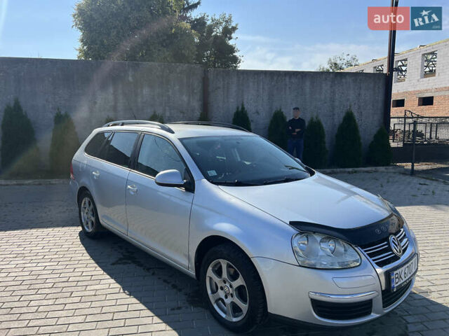 Серый Фольксваген Гольф, объемом двигателя 1.9 л и пробегом 280 тыс. км за 5500 $, фото 22 на Automoto.ua