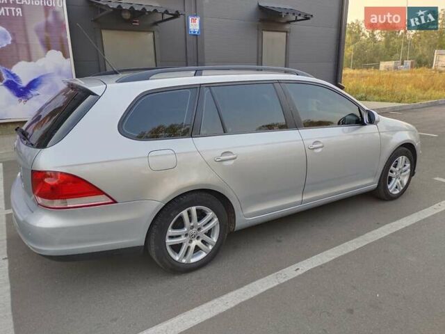 Серый Фольксваген Гольф, объемом двигателя 1.6 л и пробегом 201 тыс. км за 6000 $, фото 5 на Automoto.ua