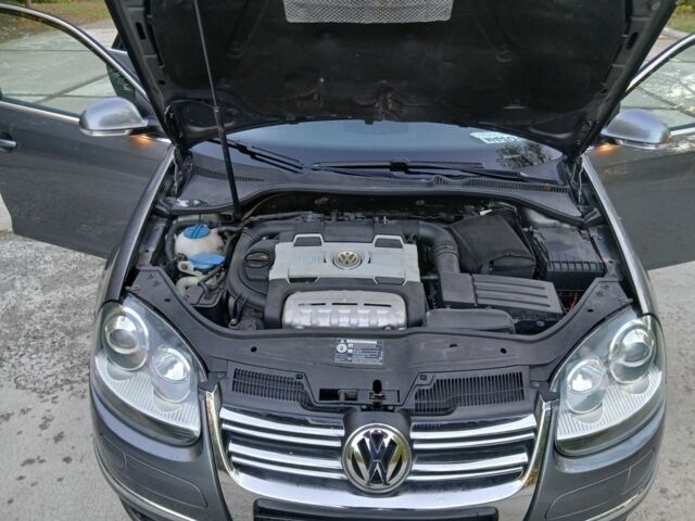 Фольксваген Гольф 2008 в Днепре (Днепропетровске) на Automoto.ua Серый Фольксваген Гольф, объемом двигателя 0 л и пробегом 192 тыс. км за 7800 $, фото 13 на Automoto.ua