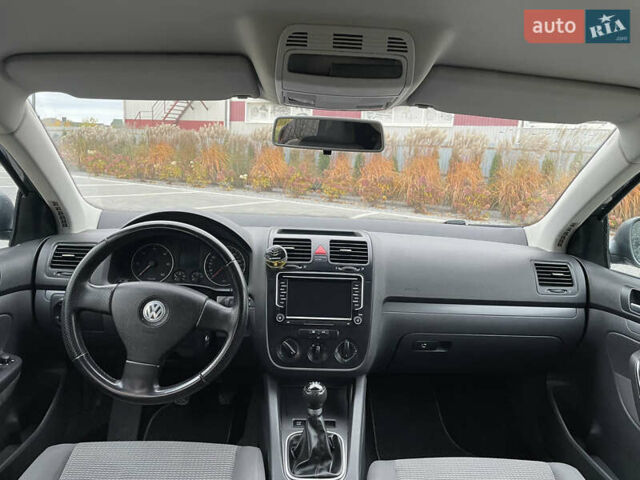 Фольксваген Гольф 2008 в Камень-Каширский на Automoto.ua Серый Фольксваген Гольф, объемом двигателя 1.9 л и пробегом 280 тыс. км за 6600 $, фото 37 на Automoto.ua