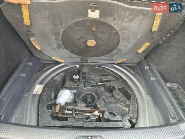 Серый Фольксваген Гольф, объемом двигателя 1.39 л и пробегом 219 тыс. км за 6500 $, фото 23 на Automoto.ua