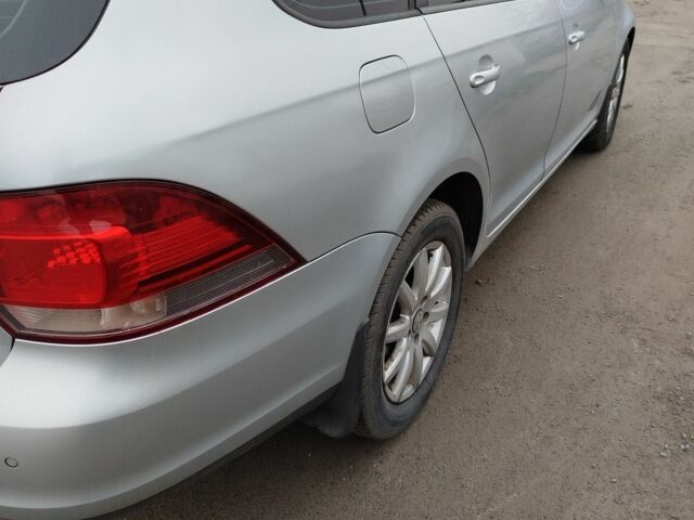 Серый Фольксваген Гольф, объемом двигателя 0 л и пробегом 378 тыс. км за 3100 $, фото 4 на Automoto.ua