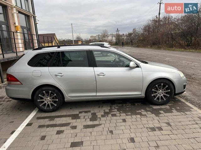 Серый Фольксваген Гольф, объемом двигателя 2 л и пробегом 230 тыс. км за 6200 $, фото 6 на Automoto.ua