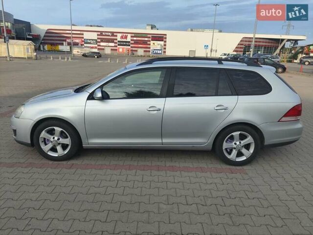 Серый Фольксваген Гольф, объемом двигателя 1.6 л и пробегом 198 тыс. км за 5000 $, фото 6 на Automoto.ua