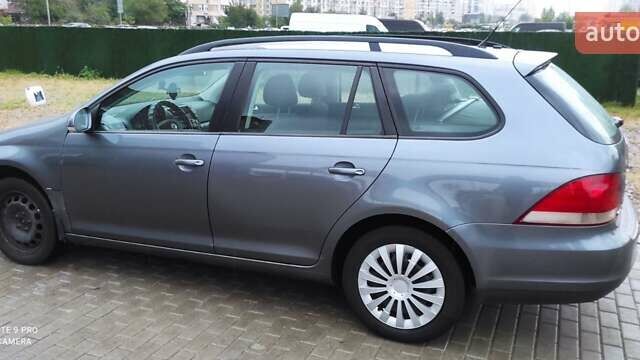 Серый Фольксваген Гольф, объемом двигателя 1.9 л и пробегом 364 тыс. км за 5100 $, фото 4 на Automoto.ua