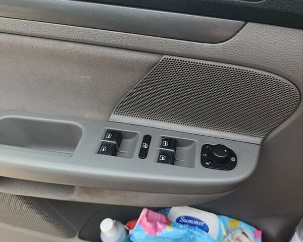 Серый Фольксваген Гольф, объемом двигателя 1.9 л и пробегом 271 тыс. км за 6000 $, фото 8 на Automoto.ua