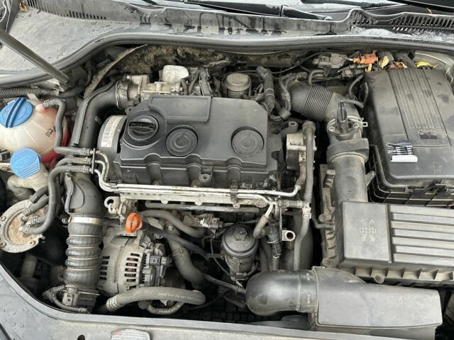 Сірий Фольксваген Гольф, об'ємом двигуна 1.9 л та пробігом 378 тис. км за 2650 $, фото 6 на Automoto.ua