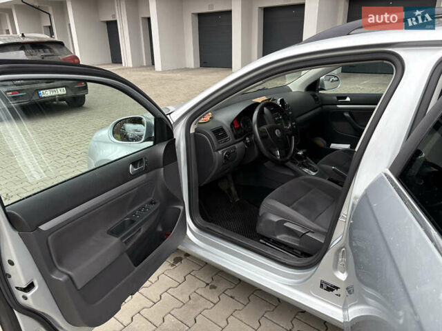 Серый Фольксваген Гольф, объемом двигателя 1.9 л и пробегом 198 тыс. км за 6700 $, фото 13 на Automoto.ua