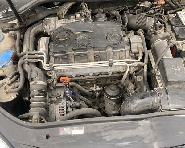 Сірий Фольксваген Гольф, об'ємом двигуна 1.9 л та пробігом 290 тис. км за 6500 $, фото 7 на Automoto.ua