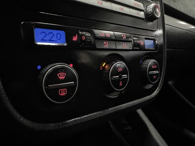 Серый Фольксваген Гольф, объемом двигателя 1.4 л и пробегом 217 тыс. км за 5800 $, фото 14 на Automoto.ua