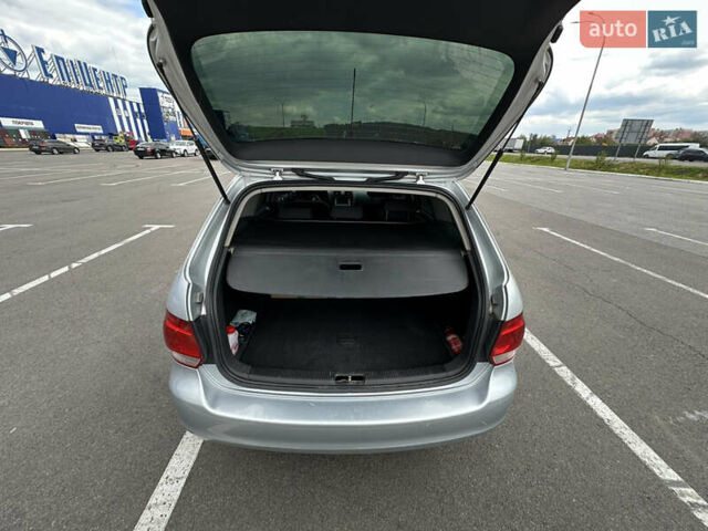 Серый Фольксваген Гольф, объемом двигателя 1.9 л и пробегом 375 тыс. км за 5700 $, фото 7 на Automoto.ua