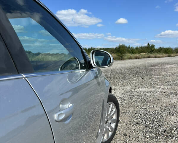 Серый Фольксваген Гольф, объемом двигателя 1.6 л и пробегом 220 тыс. км за 7300 $, фото 23 на Automoto.ua