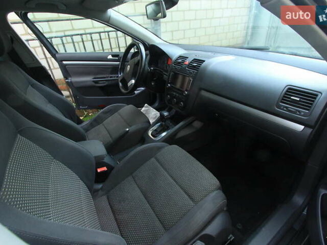 Серый Фольксваген Гольф, объемом двигателя 1.97 л и пробегом 257 тыс. км за 7500 $, фото 19 на Automoto.ua