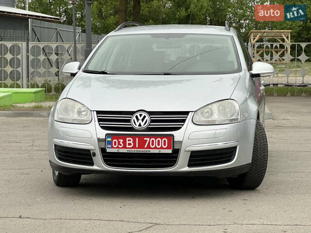 Серый Фольксваген Гольф, объемом двигателя 0 л и пробегом 236 тыс. км за 5800 $, фото 3 на Automoto.ua