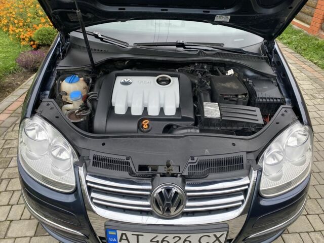 Серый Фольксваген Гольф, объемом двигателя 1.9 л и пробегом 261 тыс. км за 6350 $, фото 9 на Automoto.ua