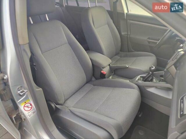 Серый Фольксваген Гольф, объемом двигателя 1.6 л и пробегом 198 тыс. км за 5000 $, фото 13 на Automoto.ua