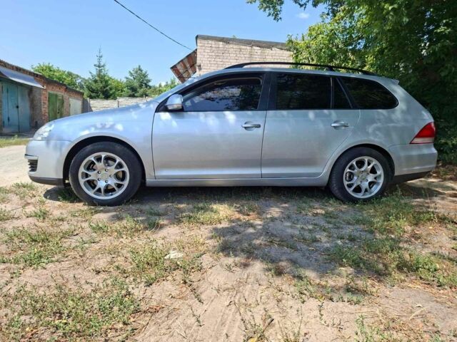 Сірий Фольксваген Гольф, об'ємом двигуна 1.6 л та пробігом 271 тис. км за 5066 $, фото 6 на Automoto.ua