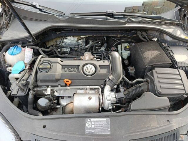 Сірий Фольксваген Гольф, об'ємом двигуна 1.4 л та пробігом 223 тис. км за 6450 $, фото 5 на Automoto.ua