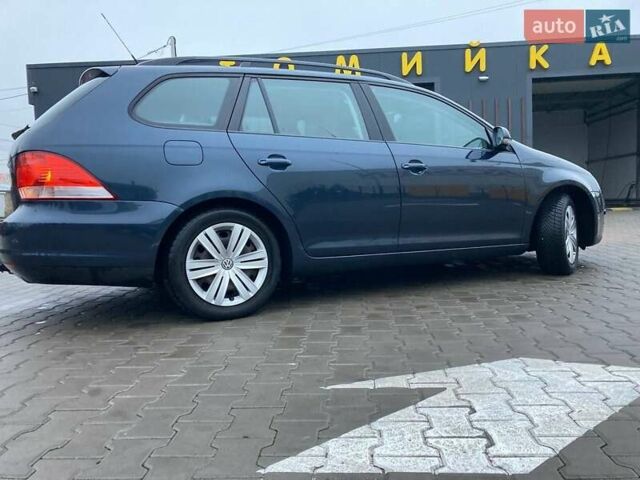 Серый Фольксваген Гольф, объемом двигателя 1.6 л и пробегом 266 тыс. км за 6899 $, фото 21 на Automoto.ua