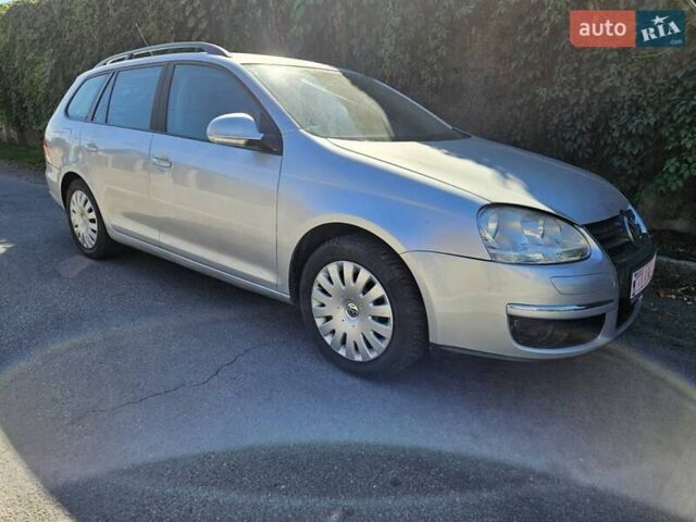 Серый Фольксваген Гольф, объемом двигателя 1.6 л и пробегом 256 тыс. км за 5650 $, фото 6 на Automoto.ua