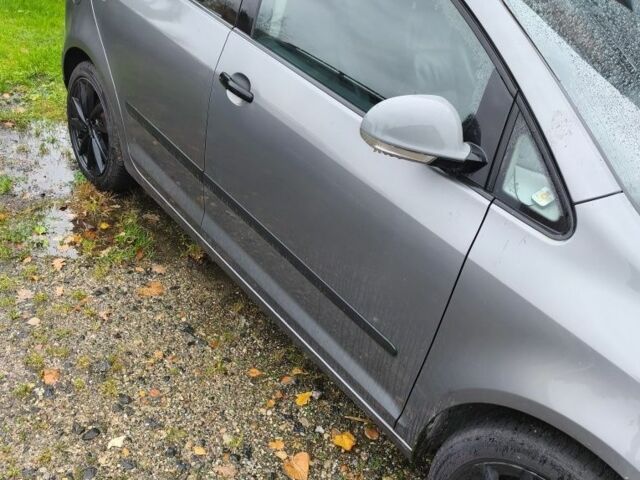 Серый Фольксваген Гольф, объемом двигателя 1.6 л и пробегом 206 тыс. км за 2381 $, фото 7 на Automoto.ua