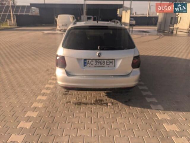 Серый Фольксваген Гольф, объемом двигателя 1.9 л и пробегом 413 тыс. км за 5600 $, фото 3 на Automoto.ua