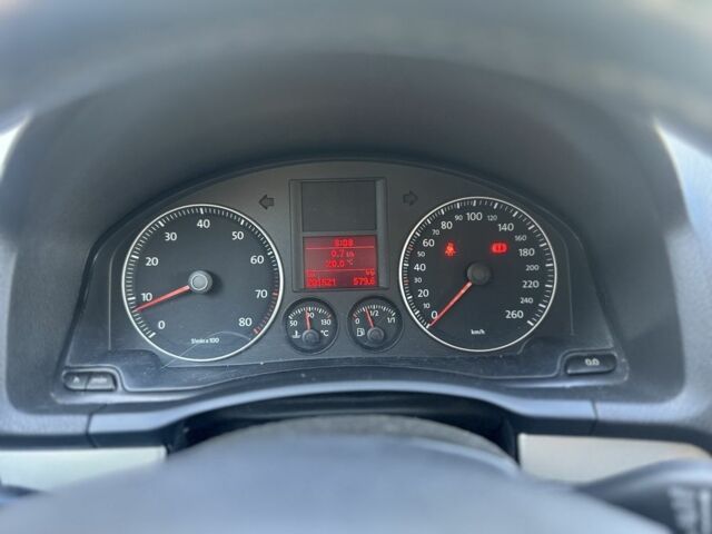 Сірий Фольксваген Гольф, об'ємом двигуна 1.6 л та пробігом 202 тис. км за 5800 $, фото 15 на Automoto.ua