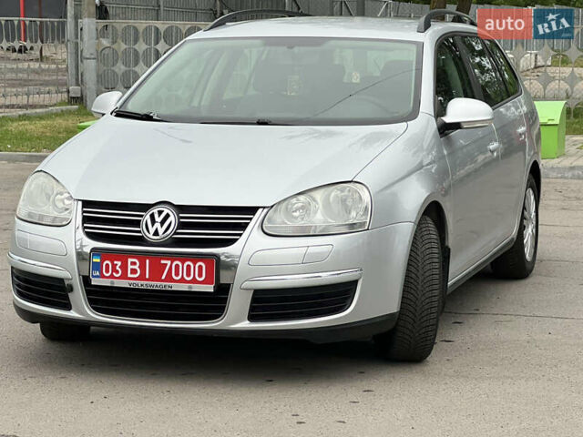 Серый Фольксваген Гольф, объемом двигателя 0 л и пробегом 236 тыс. км за 5800 $, фото 4 на Automoto.ua