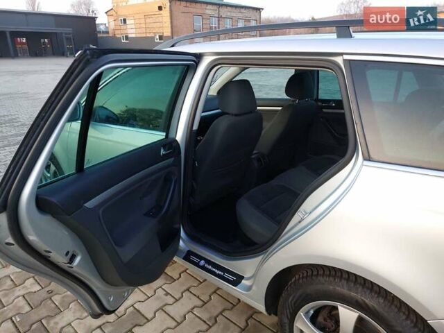 Серый Фольксваген Гольф, объемом двигателя 1.4 л и пробегом 198 тыс. км за 5000 $, фото 13 на Automoto.ua