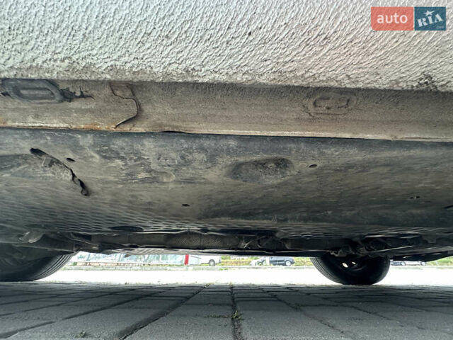 Сірий Фольксваген Гольф, об'ємом двигуна 1.6 л та пробігом 227 тис. км за 6000 $, фото 30 на Automoto.ua