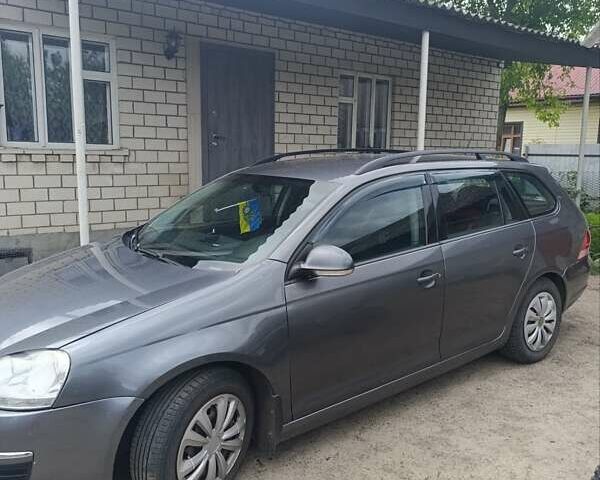 Серый Фольксваген Гольф, объемом двигателя 1.9 л и пробегом 271 тыс. км за 6000 $, фото 1 на Automoto.ua