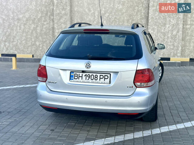 Сірий Фольксваген Гольф, об'ємом двигуна 1.4 л та пробігом 206 тис. км за 6900 $, фото 21 на Automoto.ua