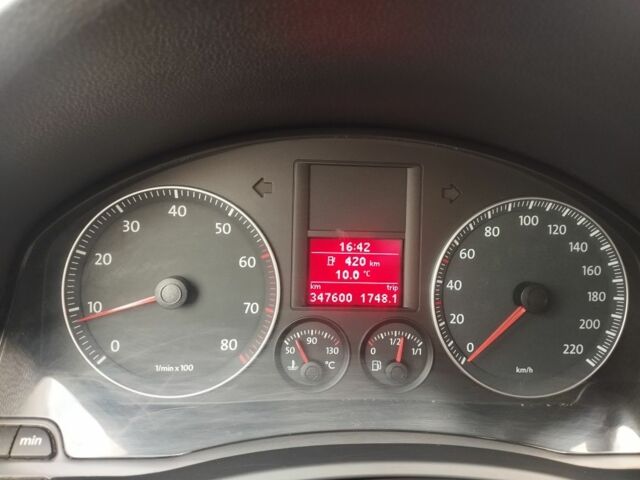 Сірий Фольксваген Гольф, об'ємом двигуна 1.4 л та пробігом 347 тис. км за 4600 $, фото 7 на Automoto.ua