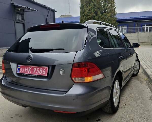 Серый Фольксваген Гольф, объемом двигателя 0 л и пробегом 217 тыс. км за 7500 $, фото 11 на Automoto.ua