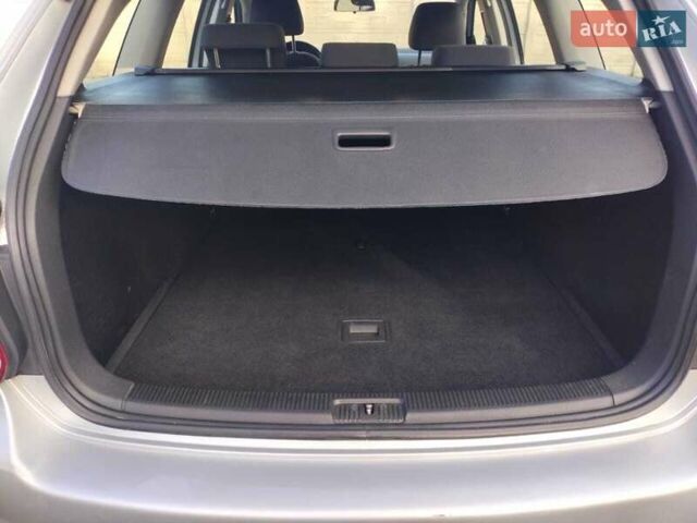 Серый Фольксваген Гольф, объемом двигателя 1.4 л и пробегом 235 тыс. км за 5600 $, фото 13 на Automoto.ua