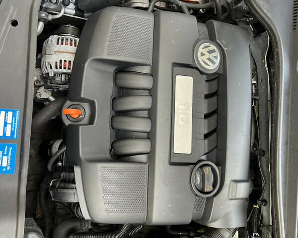 Серый Фольксваген Гольф, объемом двигателя 1.6 л и пробегом 207 тыс. км за 6700 $, фото 3 на Automoto.ua