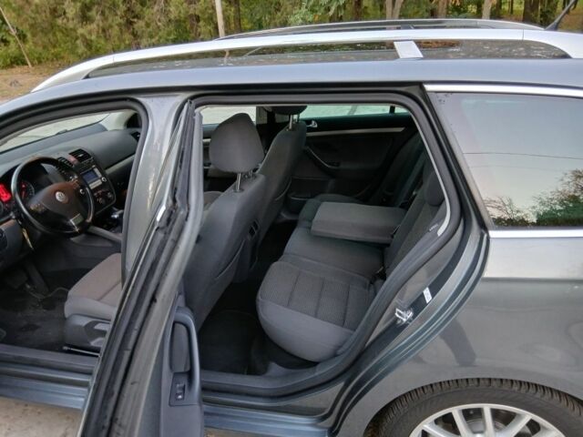 Фольксваген Гольф 2008 в Днепре (Днепропетровске) на Automoto.ua Серый Фольксваген Гольф, объемом двигателя 0 л и пробегом 192 тыс. км за 7800 $, фото 11 на Automoto.ua