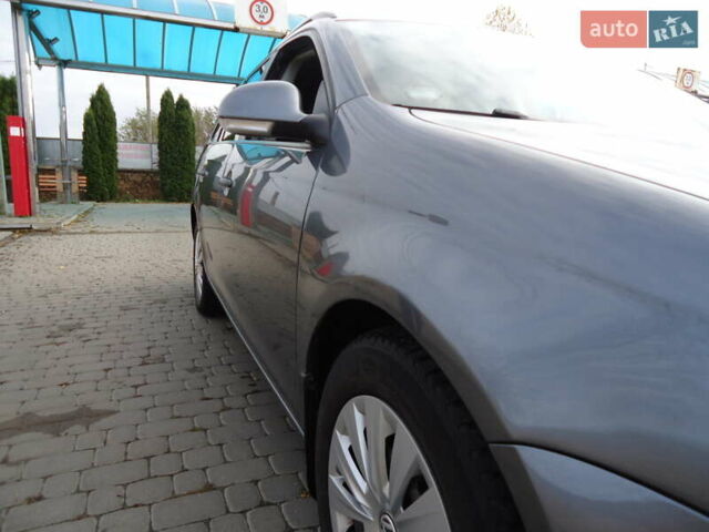 Серый Фольксваген Гольф, объемом двигателя 1.9 л и пробегом 290 тыс. км за 5600 $, фото 12 на Automoto.ua