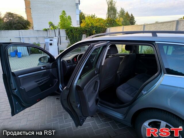 Сірий Фольксваген Гольф, об'ємом двигуна 1.4 л та пробігом 185 тис. км за 6200 $, фото 6 на Automoto.ua