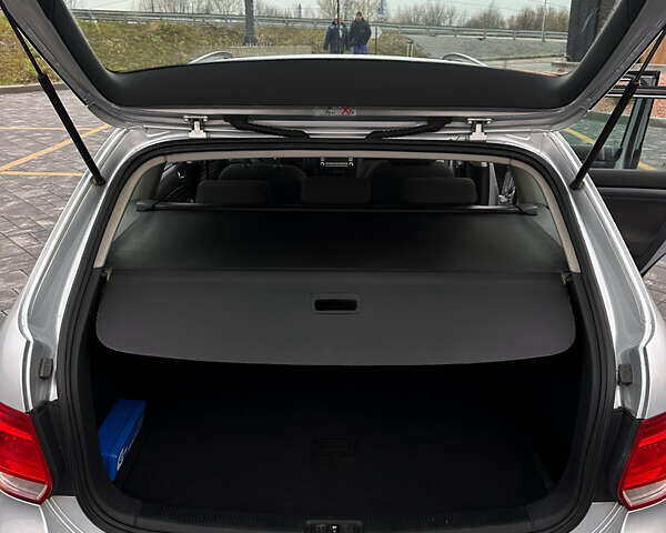 Серый Фольксваген Гольф, объемом двигателя 1.9 л и пробегом 321 тыс. км за 6100 $, фото 6 на Automoto.ua