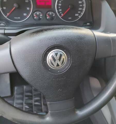 Серый Фольксваген Гольф, объемом двигателя 1.4 л и пробегом 193 тыс. км за 5800 $, фото 6 на Automoto.ua