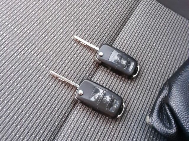 Серый Фольксваген Гольф, объемом двигателя 1.6 л и пробегом 243 тыс. км за 6900 $, фото 22 на Automoto.ua