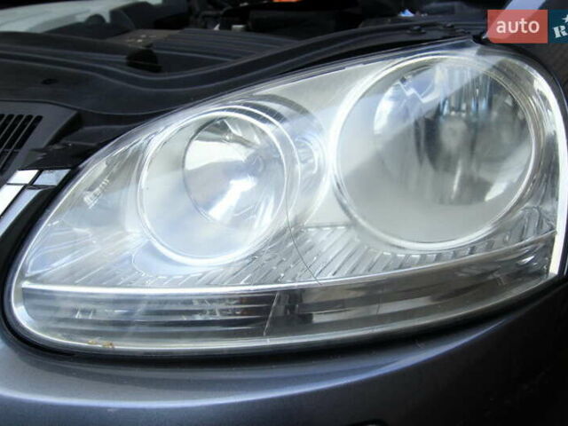 Серый Фольксваген Гольф, объемом двигателя 1.97 л и пробегом 257 тыс. км за 7500 $, фото 21 на Automoto.ua