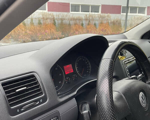 Сірий Фольксваген Гольф, об'ємом двигуна 1.9 л та пробігом 280 тис. км за 6600 $, фото 35 на Automoto.ua