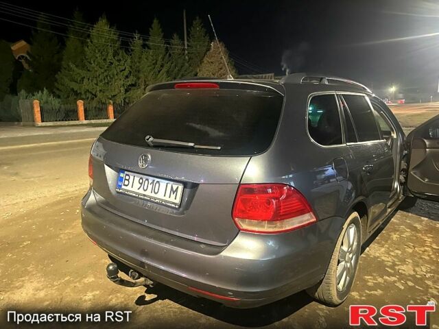 Серый Фольксваген Гольф, объемом двигателя 1.9 л и пробегом 400 тыс. км за 5800 $, фото 9 на Automoto.ua