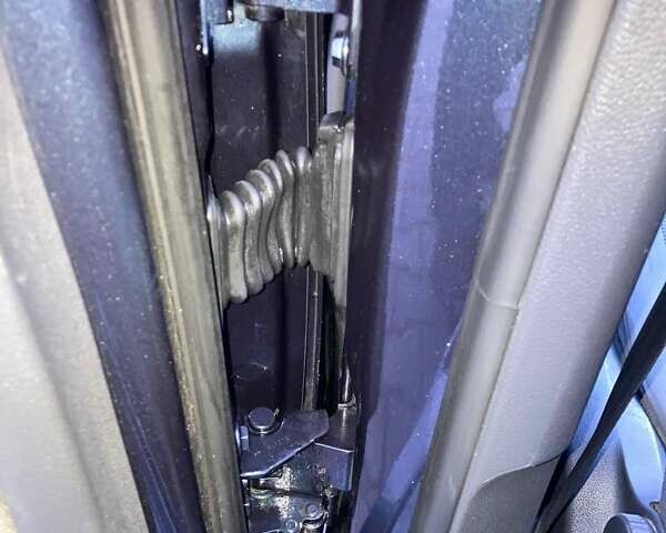 Серый Фольксваген Гольф, объемом двигателя 1.6 л и пробегом 266 тыс. км за 6899 $, фото 43 на Automoto.ua