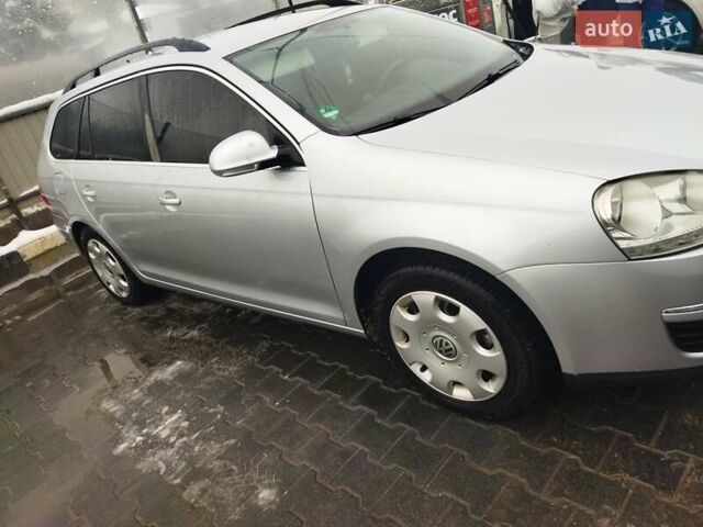 Серый Фольксваген Гольф, объемом двигателя 1.6 л и пробегом 297 тыс. км за 6600 $, фото 6 на Automoto.ua