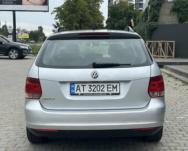 Сірий Фольксваген Гольф, об'ємом двигуна 1.6 л та пробігом 227 тис. км за 6000 $, фото 4 на Automoto.ua