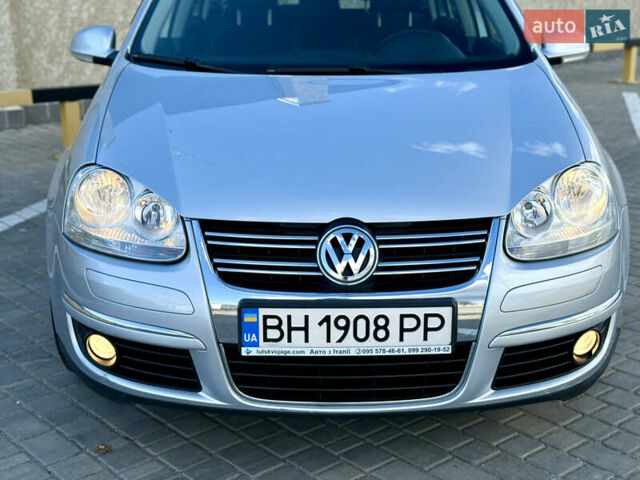 Сірий Фольксваген Гольф, об'ємом двигуна 1.4 л та пробігом 206 тис. км за 6900 $, фото 7 на Automoto.ua