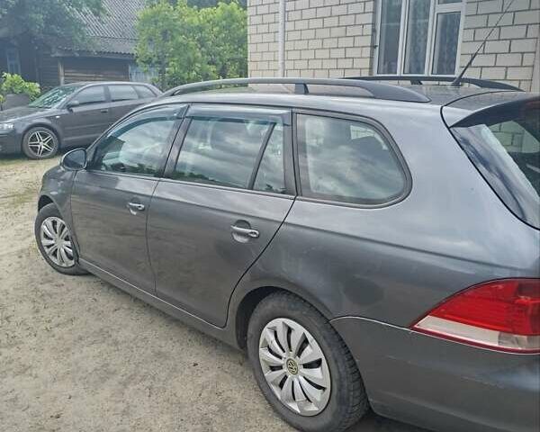 Серый Фольксваген Гольф, объемом двигателя 1.9 л и пробегом 271 тыс. км за 6000 $, фото 2 на Automoto.ua